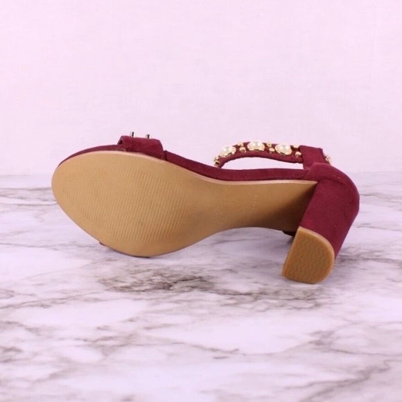 NariuWan Burgundy Pearl Studded Block Heel Sandals Size 7.5 Women's Open Toe - Picture 5 of 8